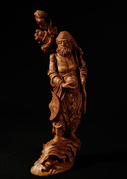 竹根雕艺术的守望者 木雕大师黄建海