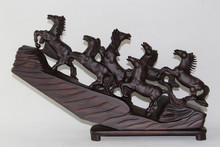 木雕八骏马 最新产品与花卉元素的完美融合